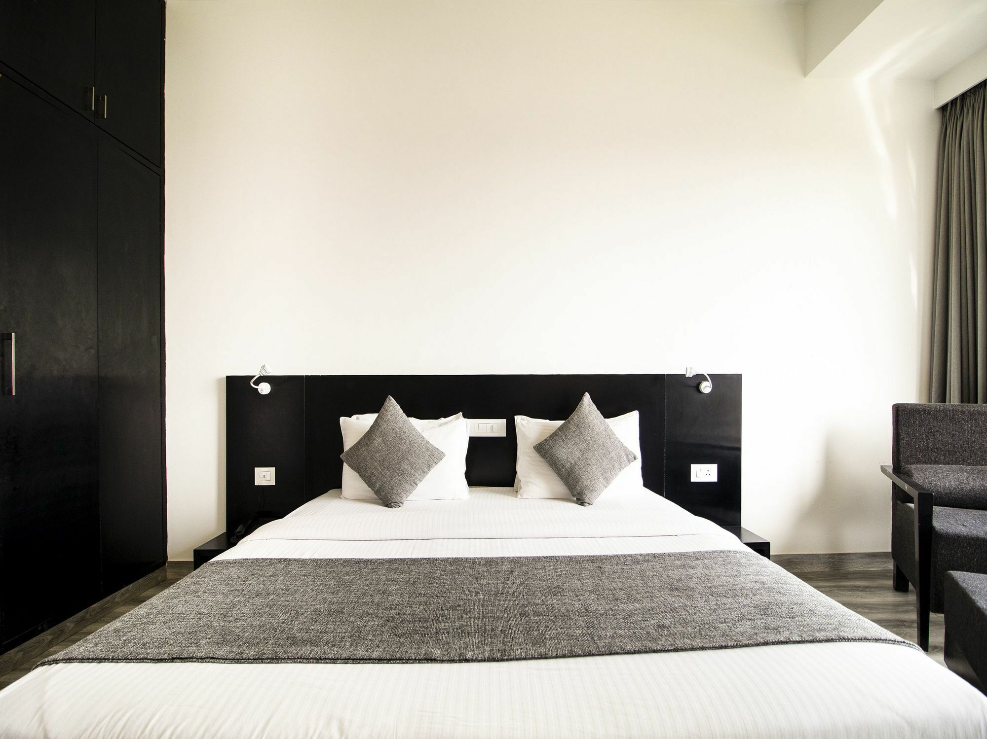 Hotel The Saneer Dźajpur Zewnętrze zdjęcie